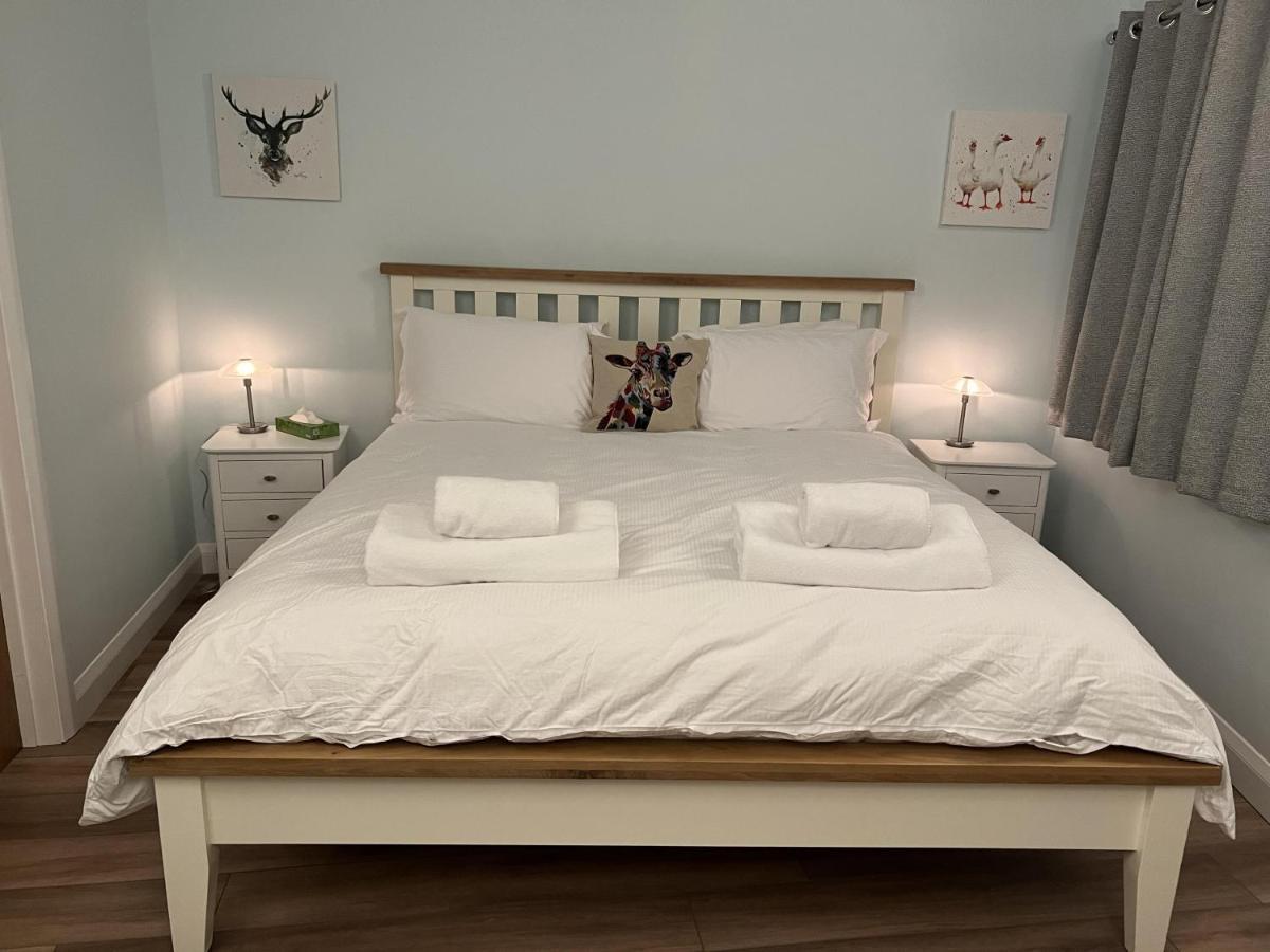 Charming Woodland Lodge 2 Person 1 Bedroom Great Yarmouth Exterior foto